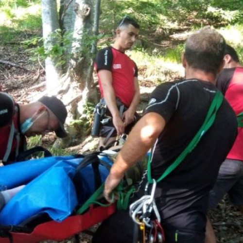 Doi bărbați răniți într-un accident cu ATV-ul în Munții Vrancei