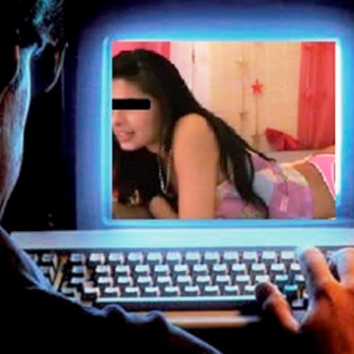 Arestarea unui adolescent de 17 ani pentru pornografie infantilă și șantaj