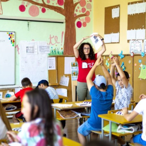 Lidl Romania sprijină educația prin campania „Înapoi la școală”