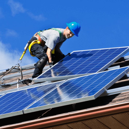 Guvernul lansează Ghidul Programului Casa Verde Fotovoltaice