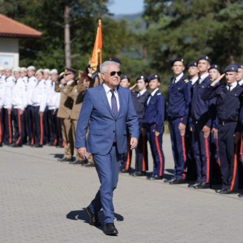 Ministrul Apărării Naționale a deschis anul școlar la Colegiul Național Militar &quot;Ștefan cel Mare&quot;