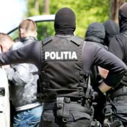 Bărbat reținut în Vrancea pentru infracțiuni grave, inclusiv pornografie infantilă