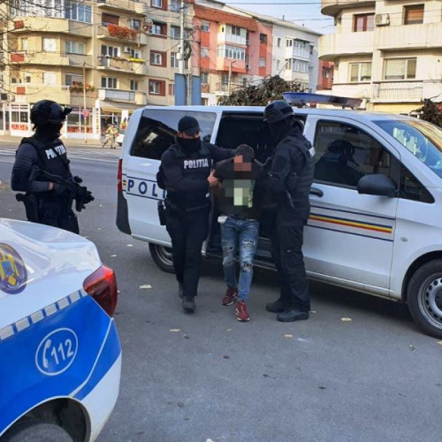Cinci inculpați reținuți pentru trafic de droguri de mare risc în Galați
