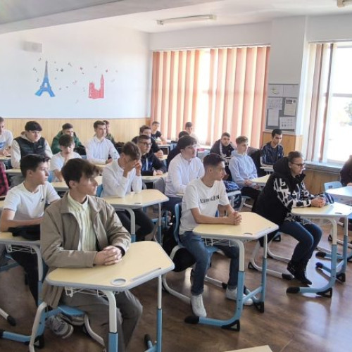 Experiențele elevilor de la Colegiul Tehnic Auto &quot;Traian Vuia&quot; în Franța, prin programul Erasmus+