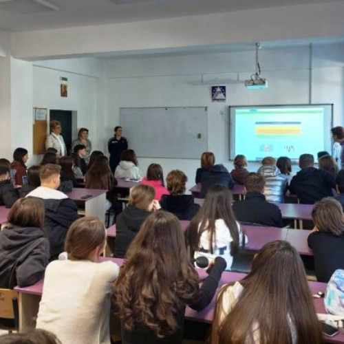 Liceul de Artă &quot;Gh. Tattarescu&quot; lansează proiectul educațional &quot;Să ne ajutăm să fim mai buni&quot;
