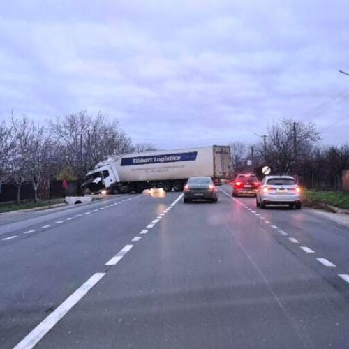 Accident rutier pe E85, în localitatea Popești