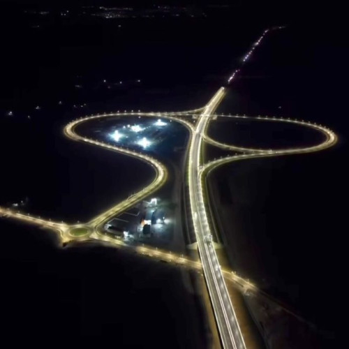 Imagini spectaculoase cu Autostrada Buzau - Focsani filmate pe timp de noapte