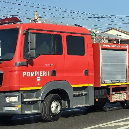 Pompierii vranceni sunt pregătiți să intervină în minivacanța dedicată Unirii Principatelor Române