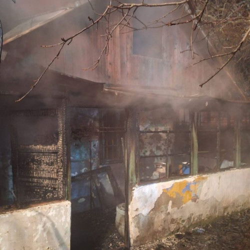 Incendiu devastator în Odobești: o casă distrusă de foc