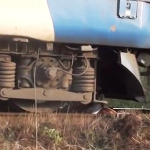 Un bărbat de 71 de ani a murit după ce a fost lovit de tren