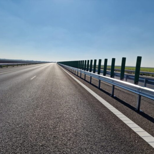 Zgomotul de la autostrada A7 afectează locuitorii satului Petrești