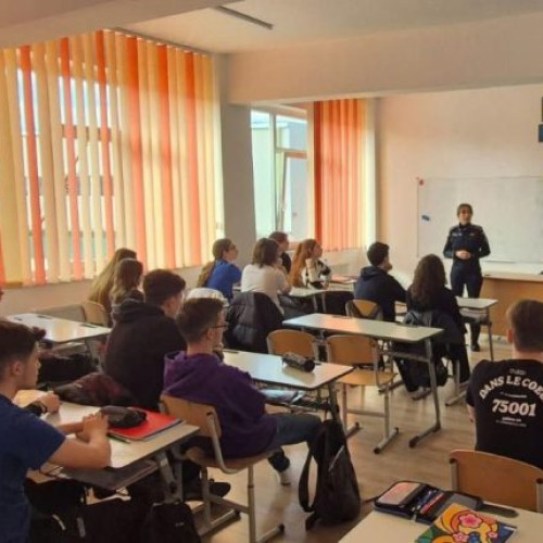 Activități educaționale cu ocazia Zilei Internaționale a Siguranței pe Internet în Vrancea
