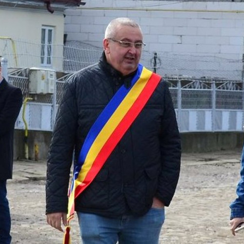 Fostul primar din Mărășești, Valerica Chitic, achitat într-un dosar de corupție