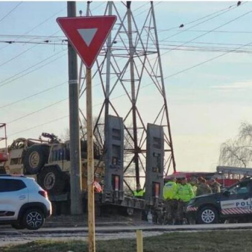 Accident cu un blindat militar pe centura Galațiului