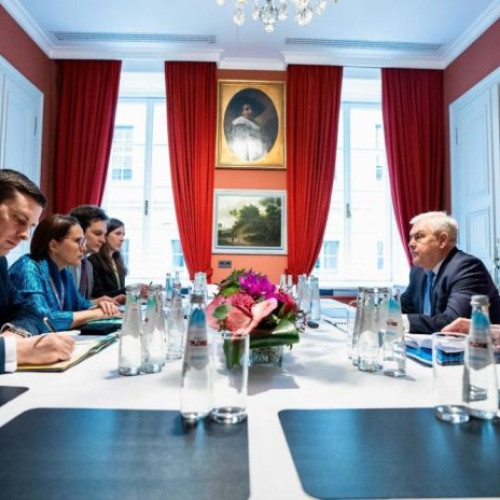 Ministrul apărării naționale, întâlnire bilaterală cu Luxemburgul la Conferința pentru Securitate de la München
