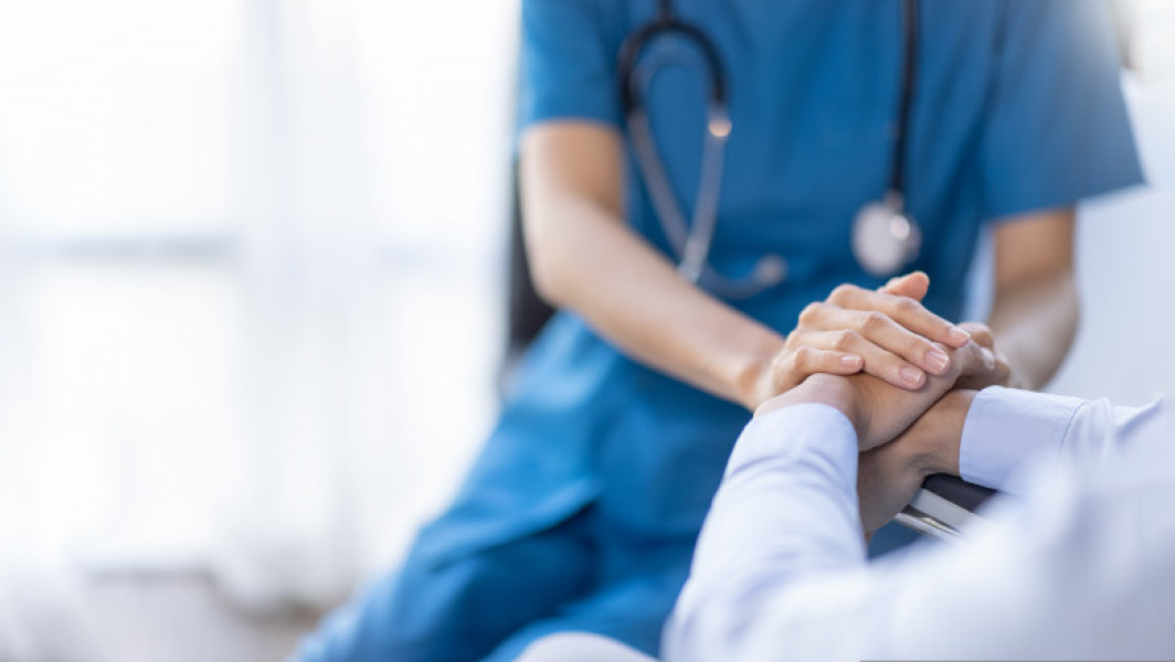 Salariile asistenților medicali și ale vânzătorilor de shaorma în discuție cu Președintele Sanitas București