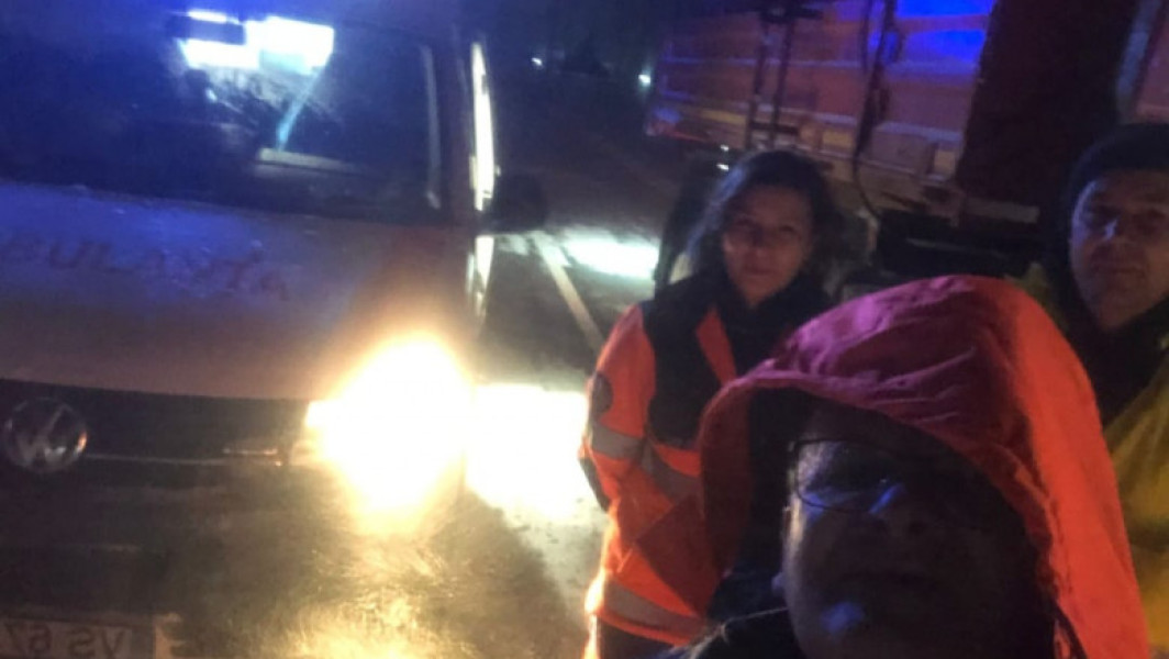 Ajutor asistentă la SAJ Vaslui în nașterea acasă
