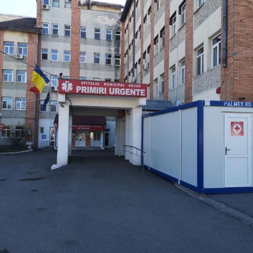 Incident la Spitalul Municipal Adjud: Echipa de control reținută