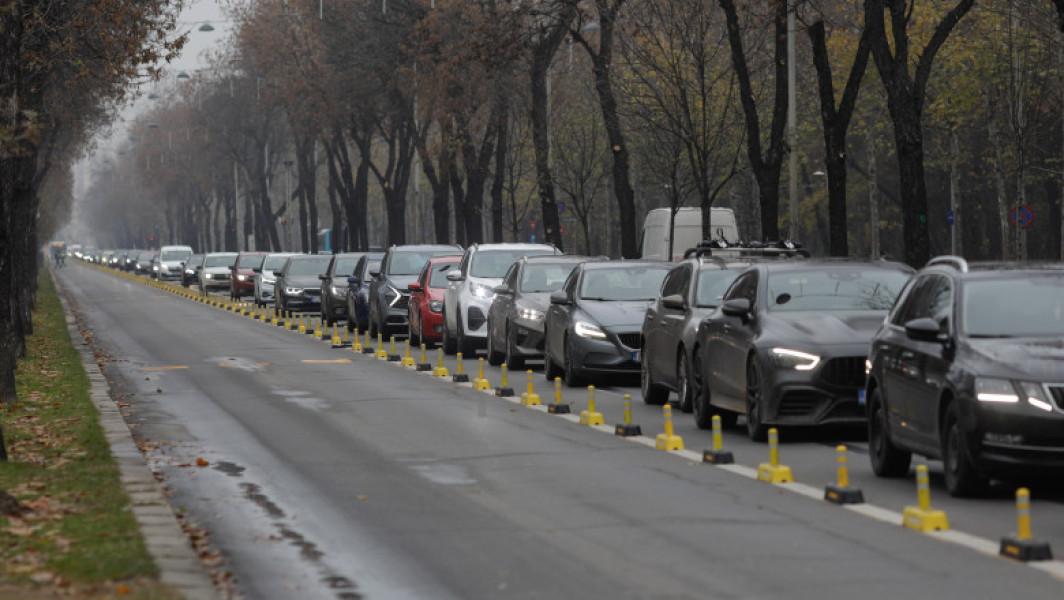 Plăți în rate pentru polițele RCA și opțiune de suspendare