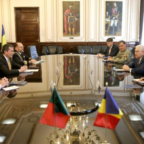 Ministrul Apărării Naționale se întâlnește cu ambasadorul Portugaliei