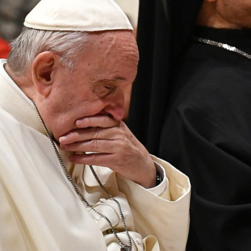 Papa Francisc face apel la dezarmare și reflecție
