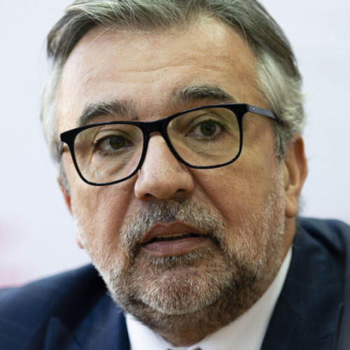 România îl propune pe Lucian Romascanu pentru Curtea Europeană de Conturi