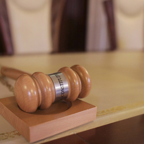 Curtea Constituțională respinge sesizările privind reducerea posturilor din Parlament