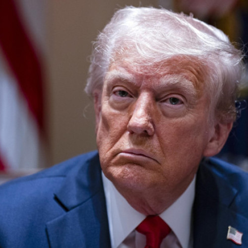 Donald Trump cere anchete împotriva unor foști colaboratori