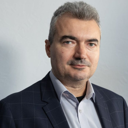Importanța alegerilor prezidențiale din 18 mai pentru viitorul României