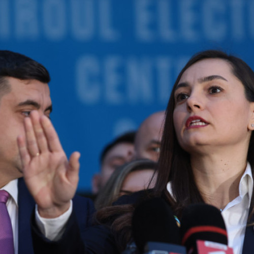 Demisia a șase deputați din Partidul Oamenilor Tineri, acuzații grave la adresa liderului Anamaria Gavrila