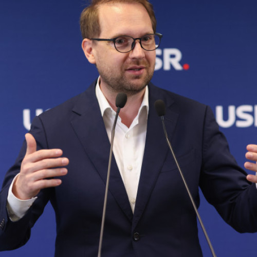 Dominic Fritz candidează pentru funcția de președinte al USR