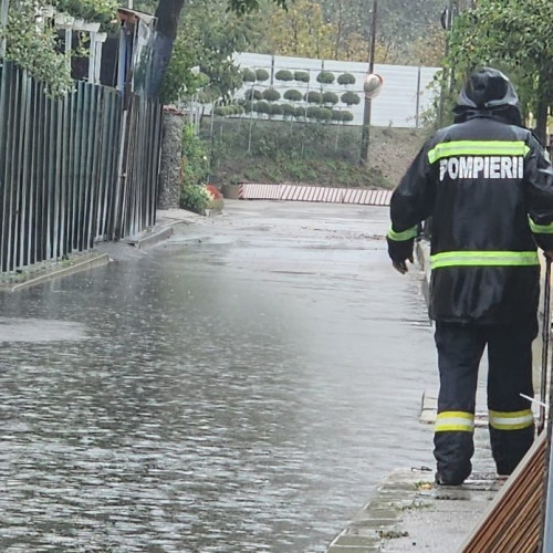 Consiliul Județean Vrancea intervine urgent pentru refacerea drumurilor afectate de ploi