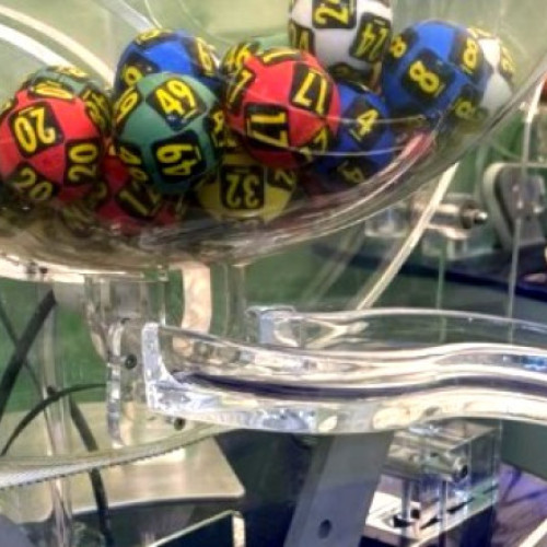 Noi trageri loto programate pentru joi, 5 iunie 2025, după ce duminică, 1 iunie, Loteria Română a acordat peste 21.200 de câștiguri în valoare totală de peste 2,78 milioane de lei, conform digi24.ro. La extrageri participă jocurile Loto 6/49, Noroc, Joker, Noroc Plus, Loto 5/40 și Super Noroc, iar rezultatele vor fi anunțate începând cu ora 18:35.