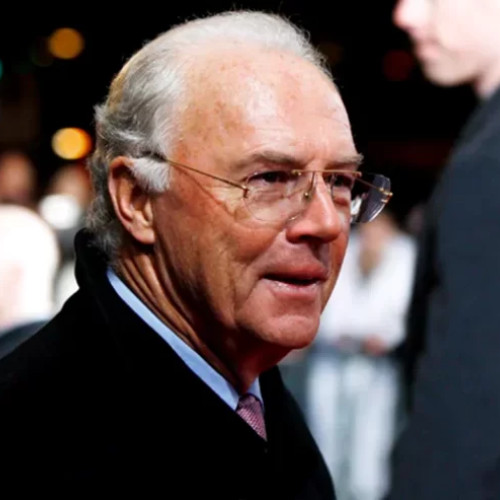 Legendarul fotbalist german Franz Beckenbauer a decedat