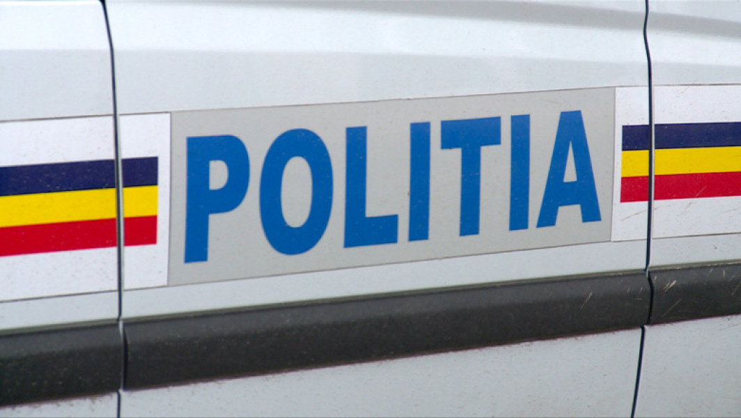 Tată reținut după ce a legat copilul de piciorul unei mese în Scoreiu, Sibiu