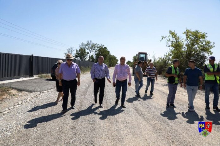 Nicușor Halici inspectează două drumuri județene pentru siguranța vrâncenilor