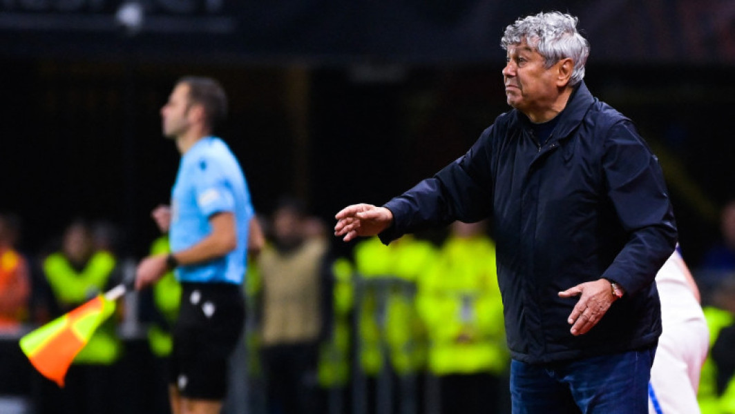 Lucescu devine cel mai în vârstă care primește cartonaș galben într-un meci oficial