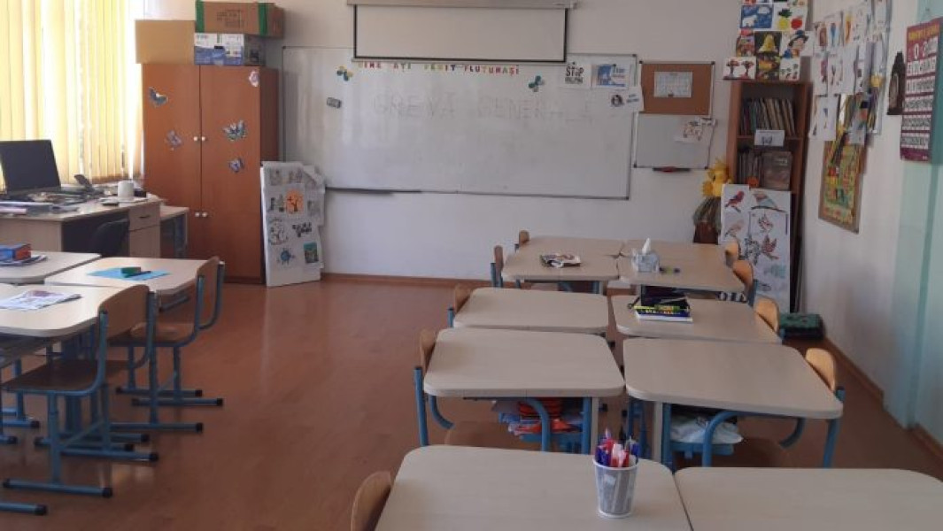 România la coada OCDE pentru investiția pe elev în educație
