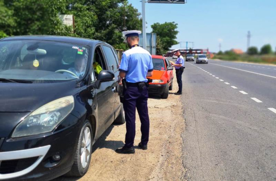 Polițiștii rutieri din Vrancea participă la campania pentru siguranța traficului în 2025