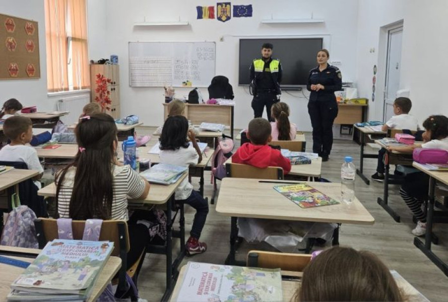 Poliția Vrancea continuă acțiunile pentru siguranța elevilor în școli