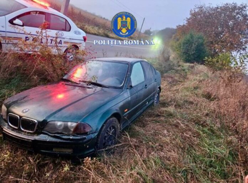 Tânăr din Bacău reținut pentru conducere fără permis și cu număr fals de înmatriculare