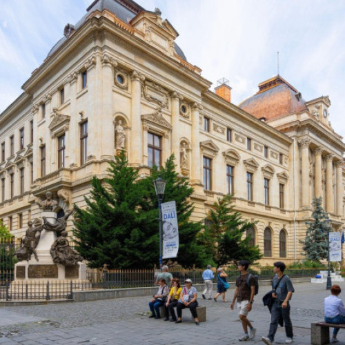 Românii cred puternic în noroc și superstiții, arată un sondaj INSCOP