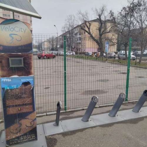 Stația de biciclete inteligentă, o investiție neutilizată în Focșani - contactați-ne la redactie@vrancea24.ro