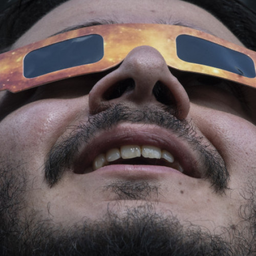 Șase deținuți americani au obținut dreptul de a vedea eclipsa solară pe 8 aprilie după o decizie a instanței statului New York