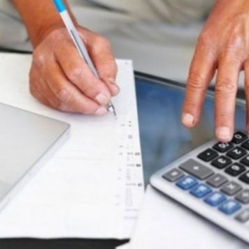 Companiile din turism, HoReCa, retail, servicii, transport, logistică și construcții dezvăluie salariile în anunțurile de angajare, potrivit unui studiu recent