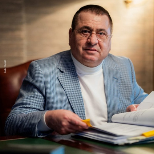 Valentin Resmeriță și viziunea sa pentru Focșani: soluții pentru trafic, parcări și administrație eficientă! Candidatul PNL: „Ajunge! E timpul pentru fapte și bună-credință!”