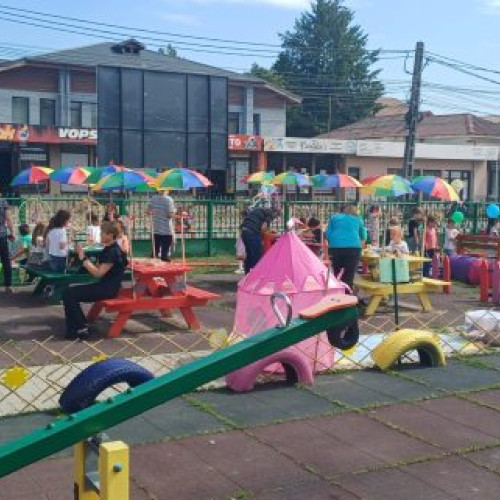 FOTO ”Grădină de relaxare, liniște și învățare”, inaugurată astăzi, la Grădinița Nr. 15 din Focșani