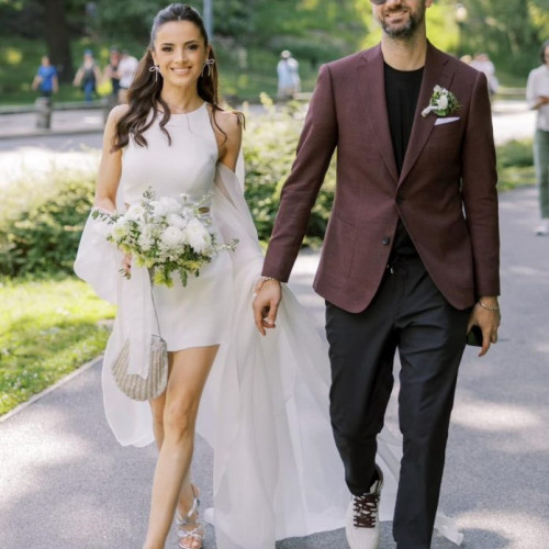 FOTO Vrânceanca Ramona Păun, prezentatoarea Știrilor Sportive de la ProTv, s-a căsătorit la New York