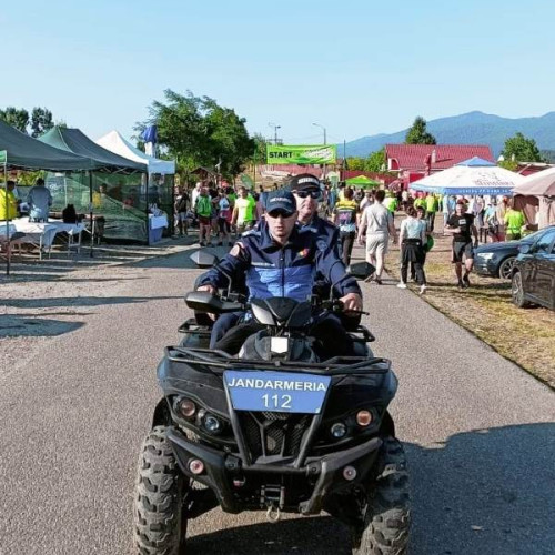 Peste 200 de jandarmi asigură ordinea publică în Vrancea