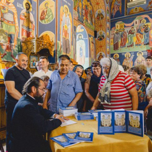 Lansarea unei monografii la Biserica &quot;Sfintii Apostoli Petru si Pavel&quot; din Focsani